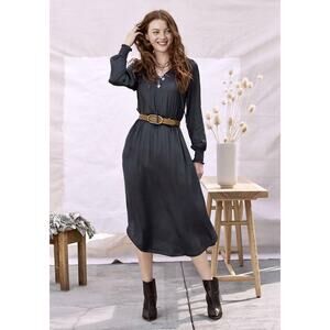 Matilda Jane Good Hart Beaufort Midi Dress | Long Sleeve Smocked Detail | Size S